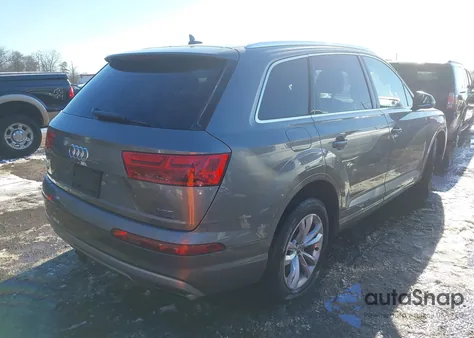 2017 Audi Q7 3.0T Premium from USA, damaged, VIN WA1LAAF7XHD008125